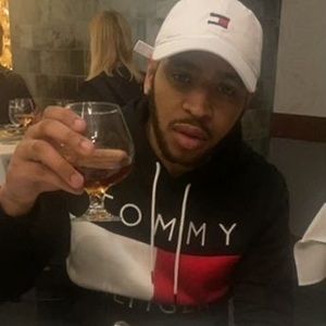 Meet your Posher, Farwell felon